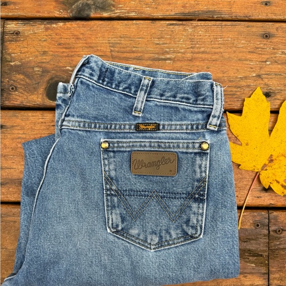 Wrangler Other - Mens Wrangler Jeans 34 x 32